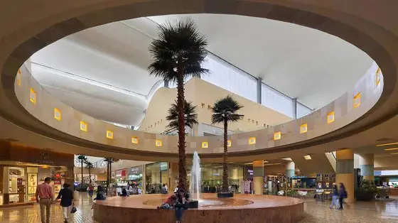 Centro Comercial Angelopolis, Tienda Samsung Puebla